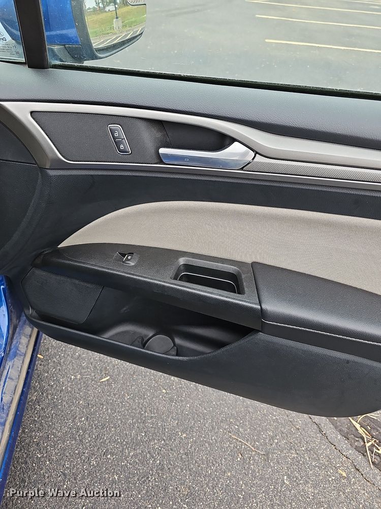 image for item DN8718 2017 Ford Fusion