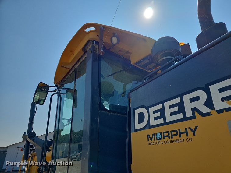 image for item DN8719 2010 John Deere 670G  motor grader