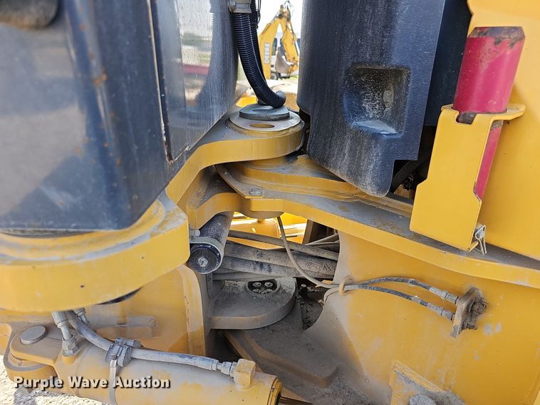 image for item DN8719 2010 John Deere 670G  motor grader