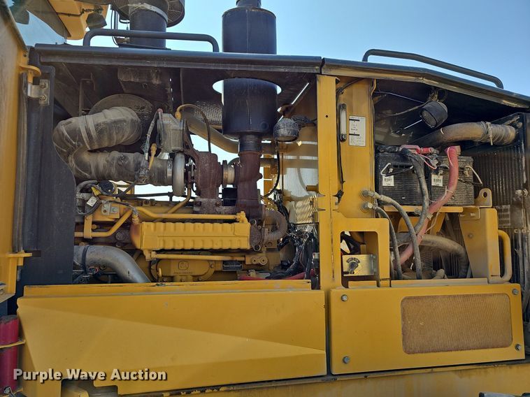 image for item DN8719 2010 John Deere 670G  motor grader