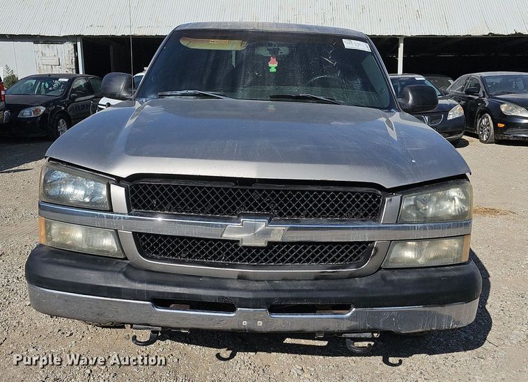 image for item DN8728 2003 Chevrolet Silverado 1500  Ext. Cab pickup truck