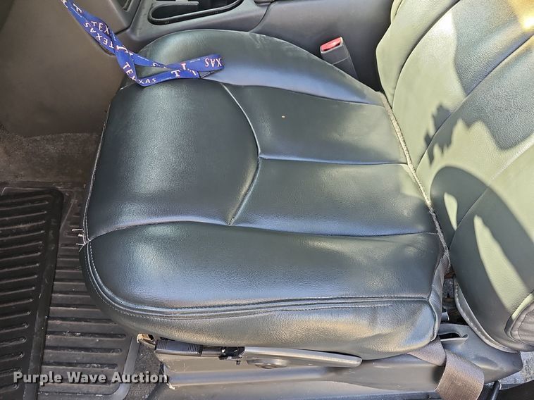 image for item DN8728 2003 Chevrolet Silverado 1500  Ext. Cab pickup truck