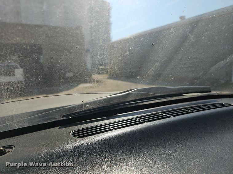 image for item DN8728 2003 Chevrolet Silverado 1500  Ext. Cab pickup truck