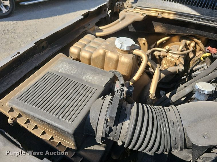 image for item DN8728 2003 Chevrolet Silverado 1500  Ext. Cab pickup truck