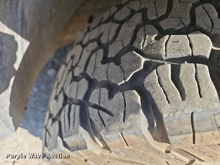 image for item DN8728 2003 Chevrolet Silverado 1500  Ext. Cab pickup truck