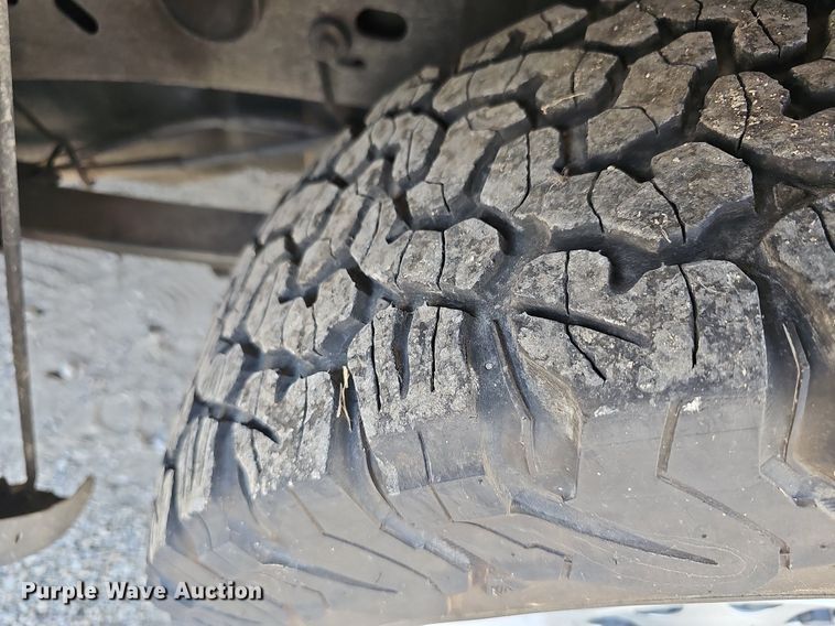 image for item DN8728 2003 Chevrolet Silverado 1500  Ext. Cab pickup truck