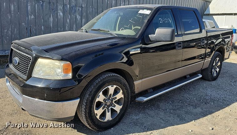 image for item DN8730 2005 Ford F150  SuperCrew pickup truck