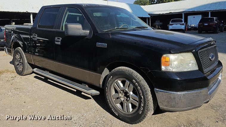 image for item DN8730 2005 Ford F150  SuperCrew pickup truck