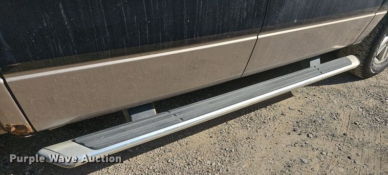 image for item DN8730 2005 Ford F150  SuperCrew pickup truck