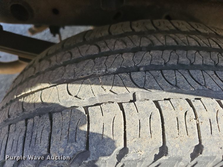 image for item DN8730 2005 Ford F150  SuperCrew pickup truck