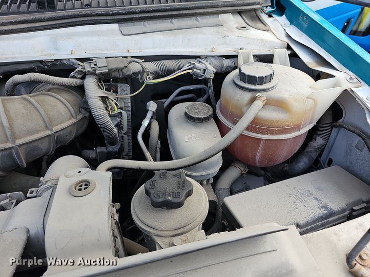 image for item DN8744 2015 Ford E450 Super Duty  shuttle bus