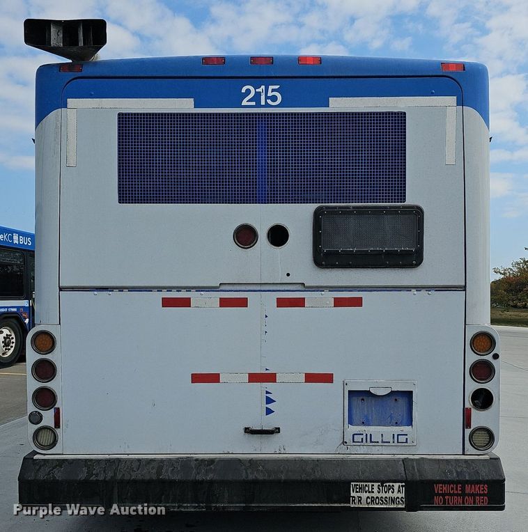 image for item DN8749 2007 Gillig  shuttle bus