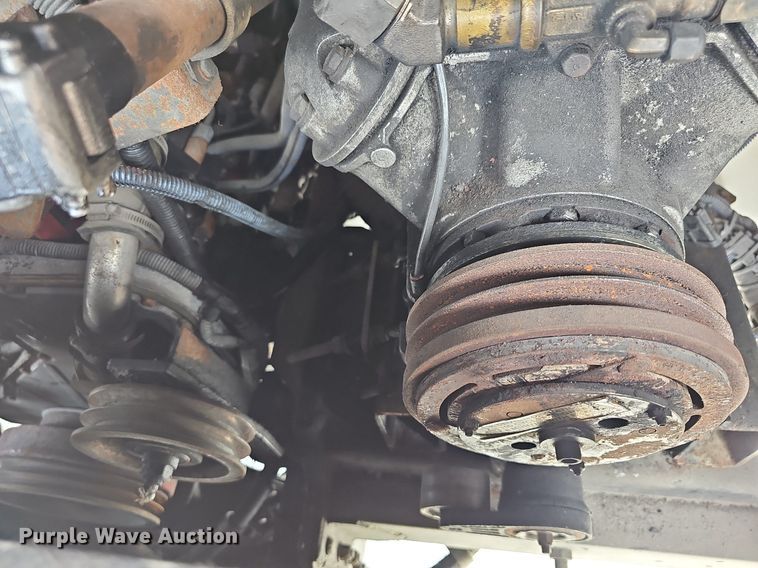 image for item DN8749 2007 Gillig  shuttle bus