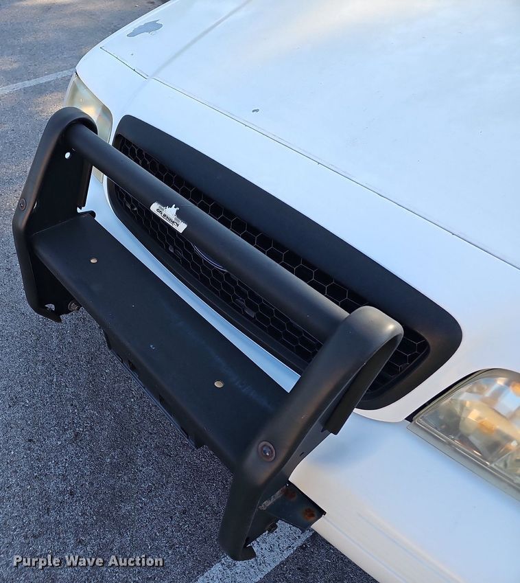 image for item DO1635 2007 Ford Crown Victoria Police Interceptor