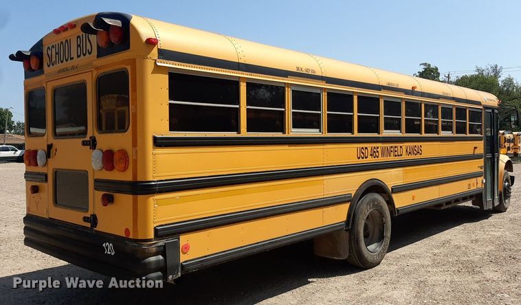 image for item DO3058 2002 International 3000  school bus