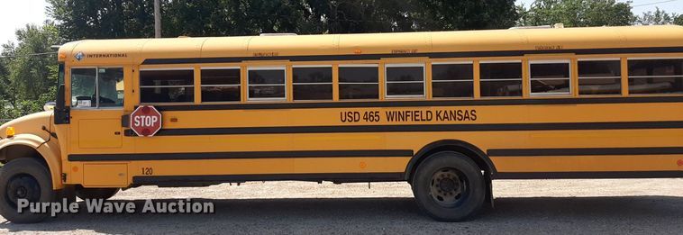 image for item DO3058 2002 International 3000  school bus