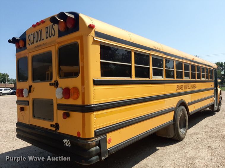 image for item DO3058 2002 International 3000  school bus