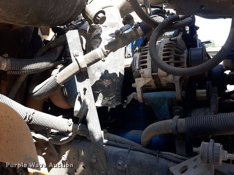 image for item DO3058 2002 International 3000  school bus