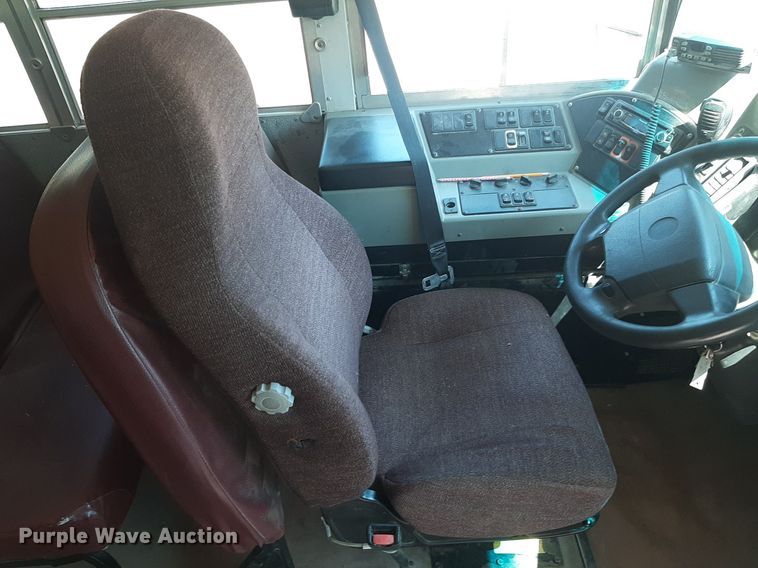 image for item DO3059 2009 Blue Bird  school bus