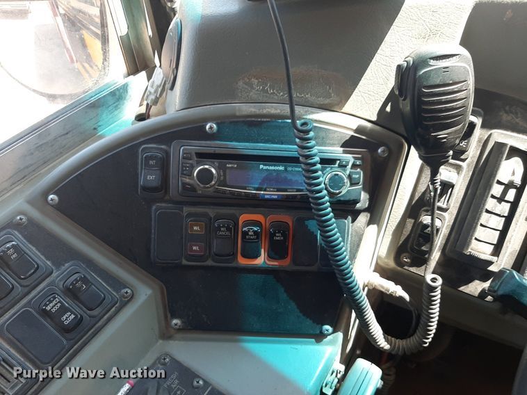 image for item DO3059 2009 Blue Bird  school bus