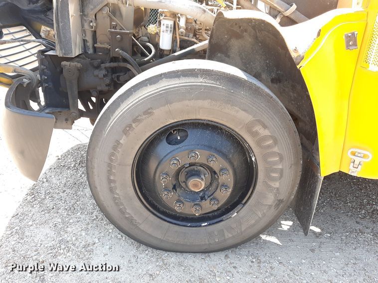 image for item DO3059 2009 Blue Bird  school bus