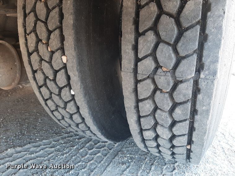 image for item DO3059 2009 Blue Bird  school bus