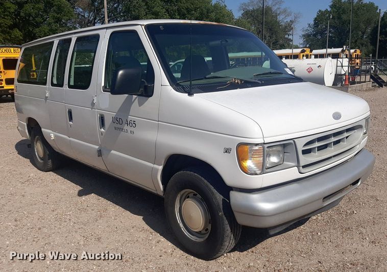 image for item DO3060 2002 Ford E150 XL  van