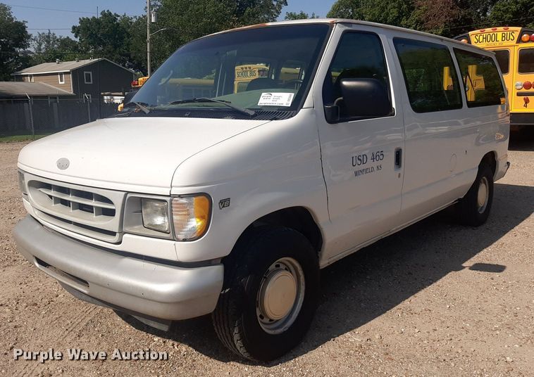 image for item DO3060 2002 Ford E150 XL  van