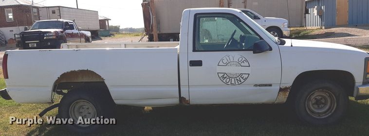 image for item DO3137 1996 Chevrolet C1500  pickup truck