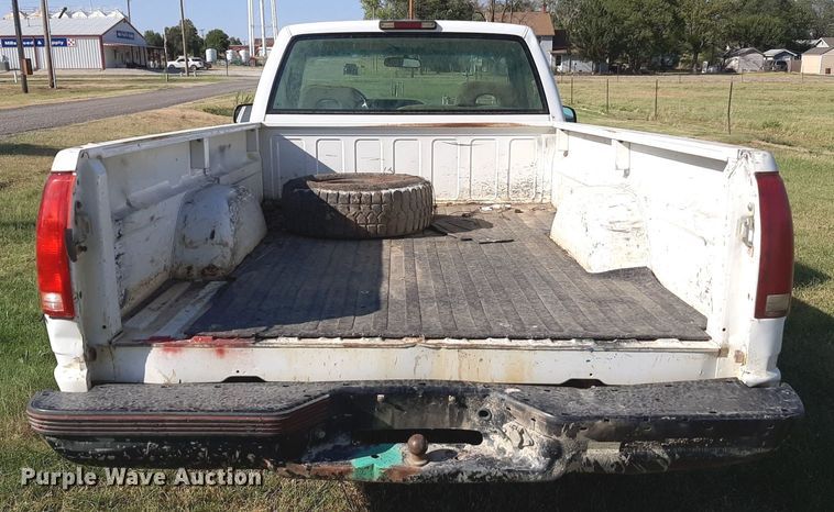 image for item DO3137 1996 Chevrolet C1500  pickup truck