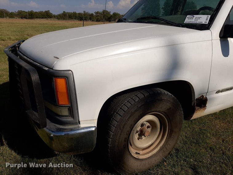 image for item DO3137 1996 Chevrolet C1500  pickup truck
