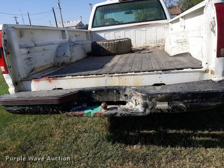 image for item DO3137 1996 Chevrolet C1500  pickup truck