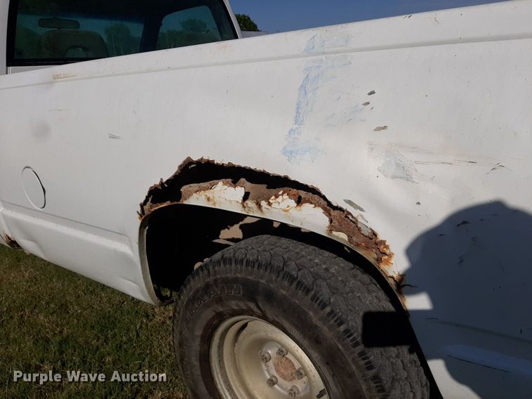 image for item DO3137 1996 Chevrolet C1500  pickup truck