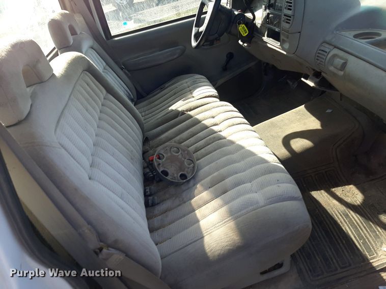 image for item DO3137 1996 Chevrolet C1500  pickup truck