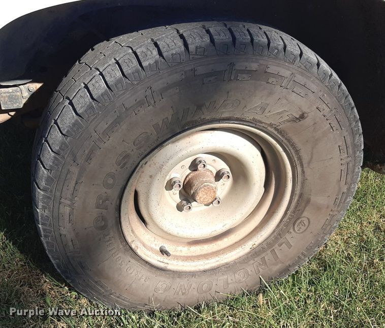 image for item DO3137 1996 Chevrolet C1500  pickup truck