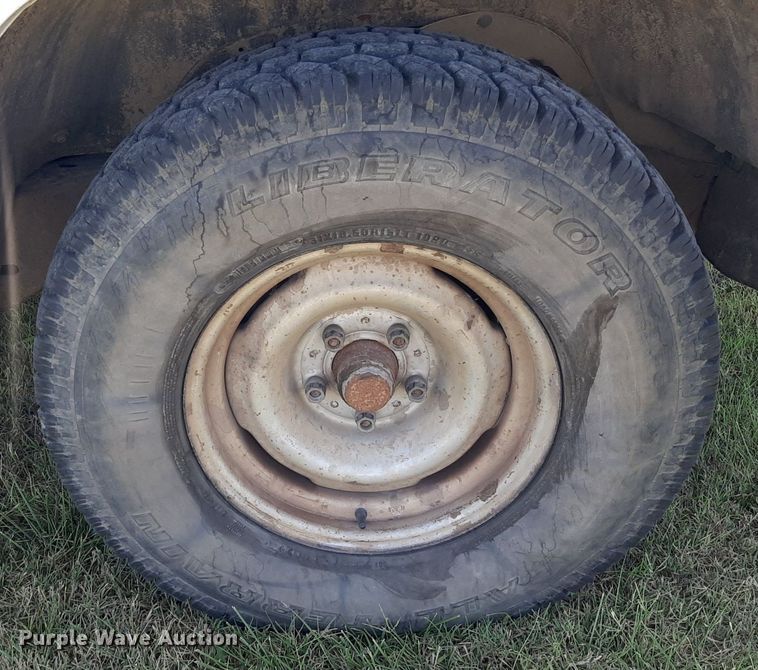 image for item DO3137 1996 Chevrolet C1500  pickup truck