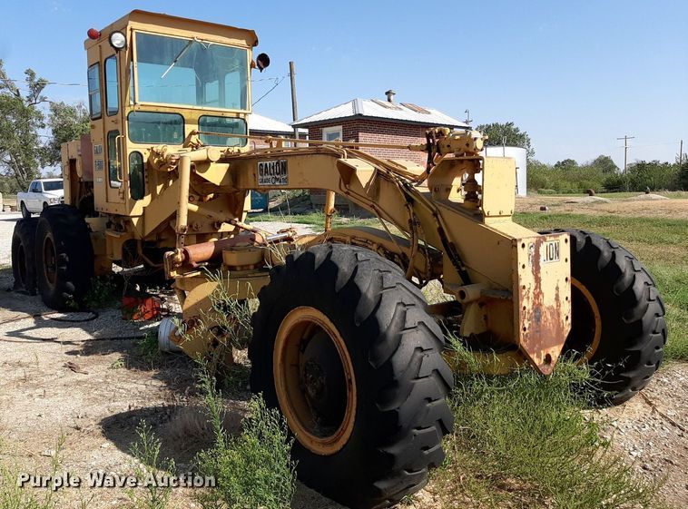 image for item DO3138 1975 Galion T-500A  motor grader
