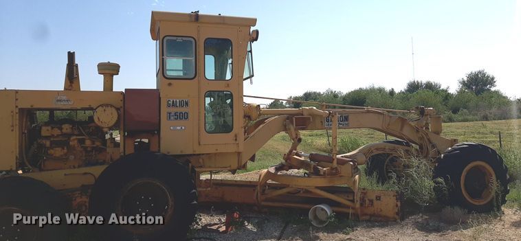 image for item DO3138 1975 Galion T-500A  motor grader