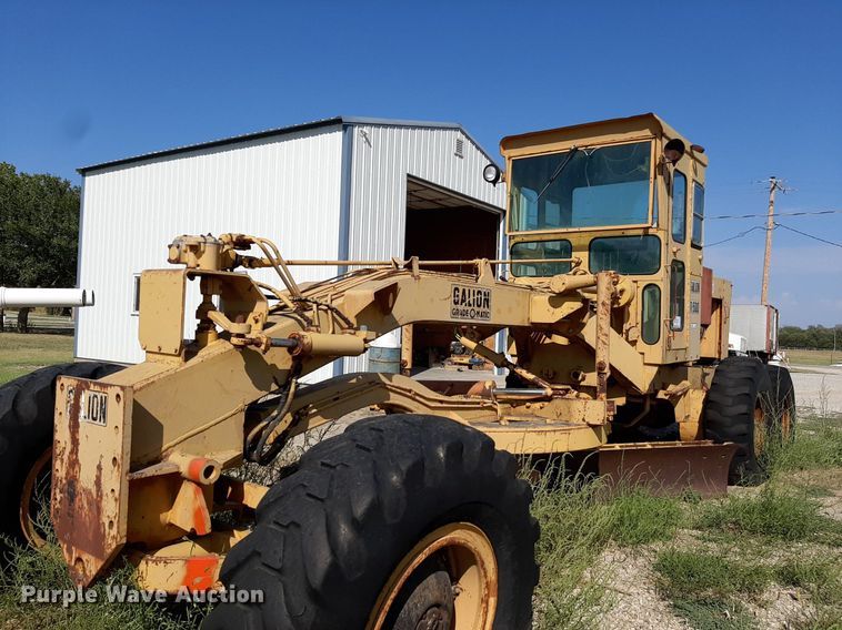 image for item DO3138 1975 Galion T-500A  motor grader