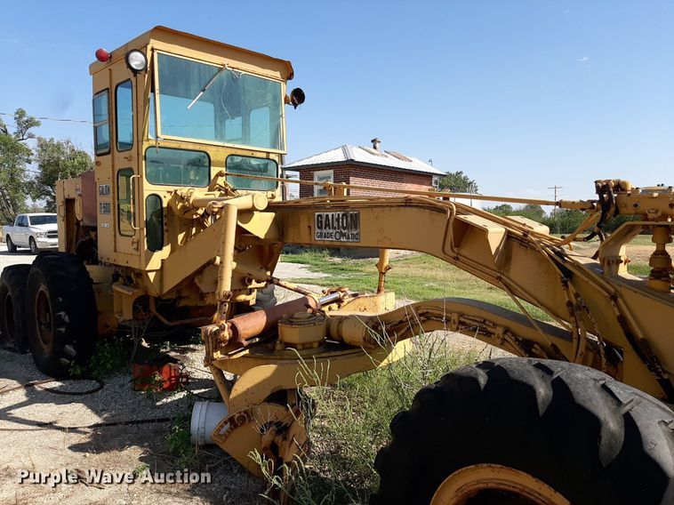 image for item DO3138 1975 Galion T-500A  motor grader