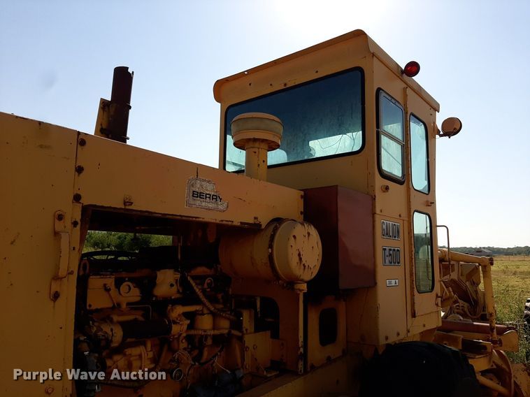 image for item DO3138 1975 Galion T-500A  motor grader