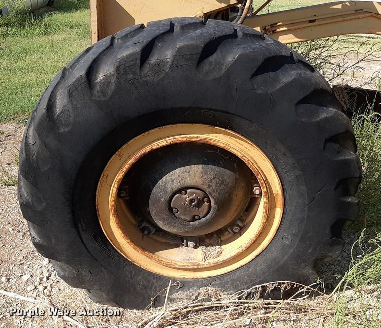 image for item DO3138 1975 Galion T-500A  motor grader