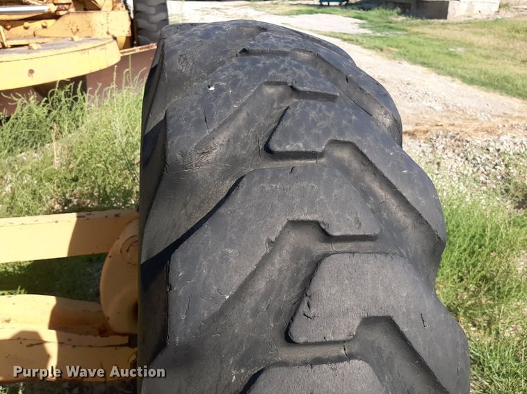 image for item DO3138 1975 Galion T-500A  motor grader