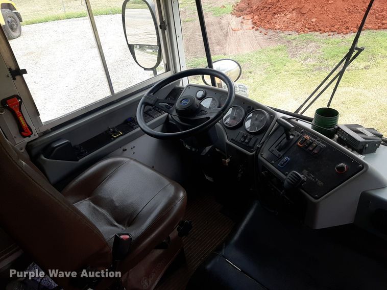 image for item DO3160 2008 Blue Bird  school bus