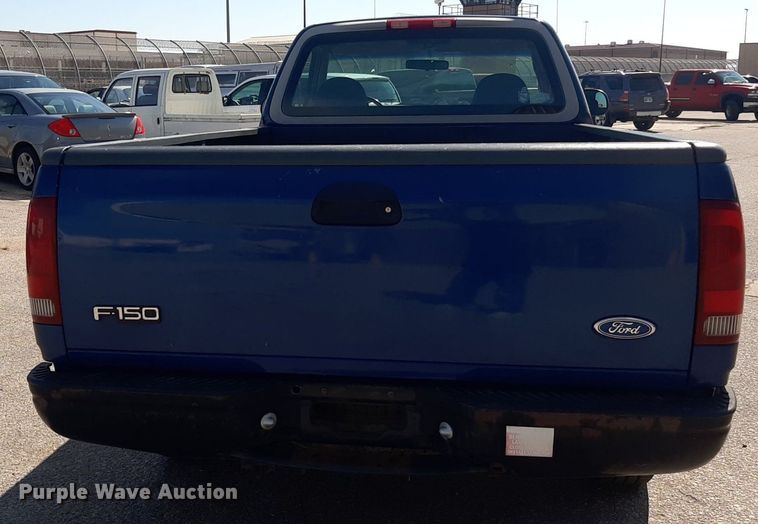 image for item DO3166 1997 Ford F150  pickup truck