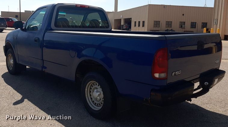 image for item DO3166 1997 Ford F150  pickup truck