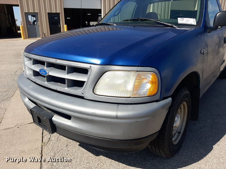 image for item DO3166 1997 Ford F150  pickup truck