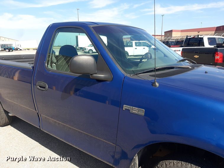 image for item DO3166 1997 Ford F150  pickup truck