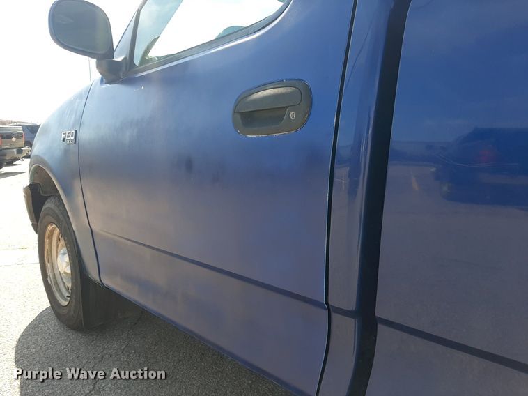 image for item DO3166 1997 Ford F150  pickup truck