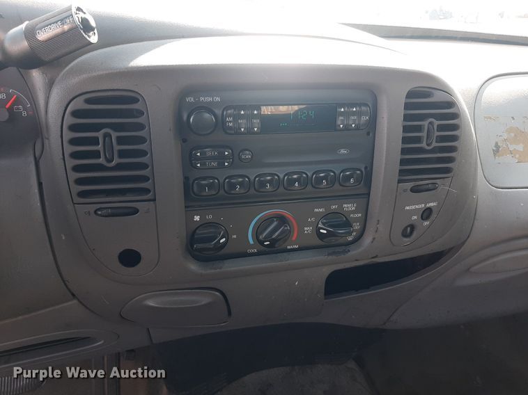 image for item DO3166 1997 Ford F150  pickup truck